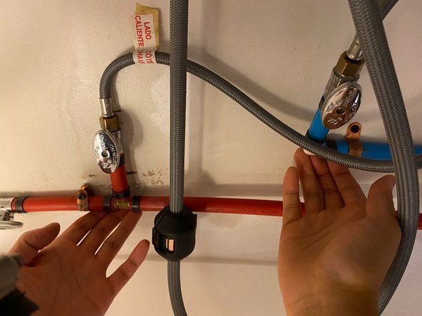 Kitchen Faucet Replacement: crwdns2935265:08crwdnd2935265:03crwdnd2935265:03crwdne2935265:0