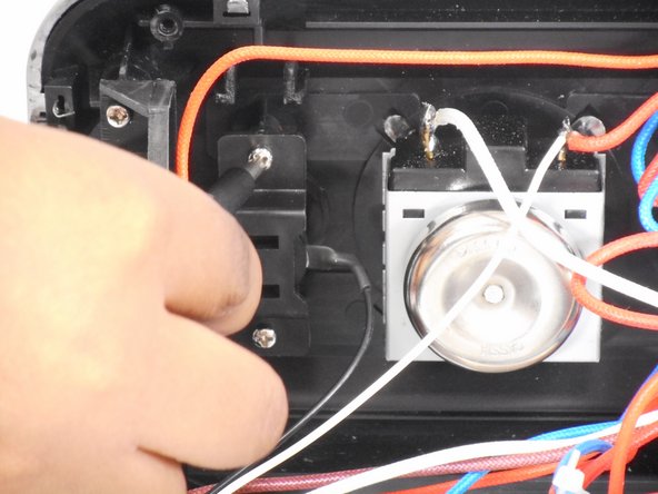 Cuisinart TOA-60FR Light Switch Spring Replacement, Light Switch Spring: crwdns2935265:06crwdnd2935265:02crwdnd2935265:02crwdne2935265:0