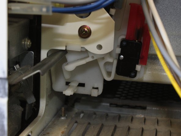 Repairing Quasar Microwave Door Handle, Repairing Quasar Microwave Door Handle: crwdns2935265:05crwdnd2935265:02crwdnd2935265:02crwdne2935265:0