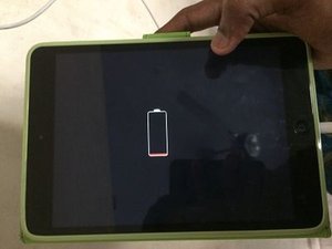 ipad will not charge shows red battery