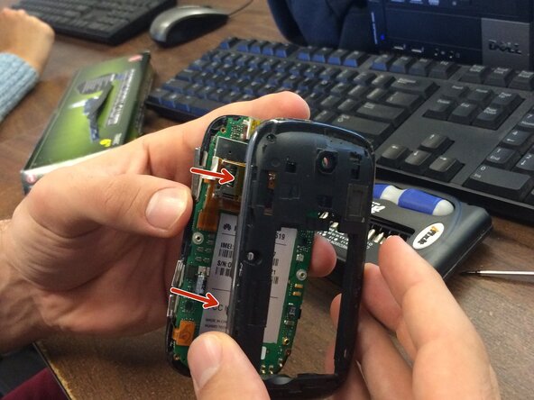 Huawei u7519 Back Cover Replacement: crwdns2935265:05crwdnd2935265:01crwdnd2935265:01crwdne2935265:0