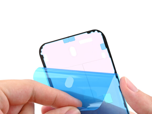 iPhone 15 Battery Replacement, Apply the adhesive: stap 42, afbeelding 1 van 3