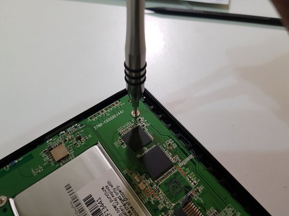 Kobo Glo HD Display Replacement, Remove the mainboard: crwdns2935265:07crwdnd2935265:02crwdnd2935265:02crwdne2935265:0