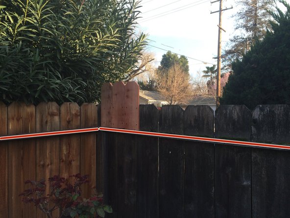 How to Add Privacy to a Wood Fence: crwdns2935265:03crwdnd2935265:02crwdnd2935265:02crwdne2935265:0