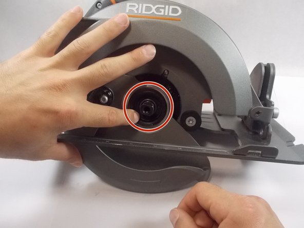 Ridgid Circular Saw R3205 Spindle Lock Replacement: crwdns2935265:05crwdnd2935265:02crwdnd2935265:03crwdne2935265:0