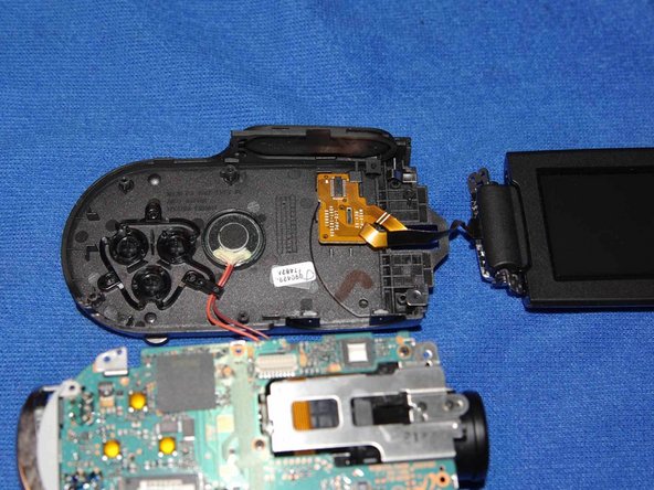 Samsung Camera LCD Replacement: adım 6, 3 resimden 3.