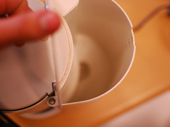 How To Clean Your Coffee Maker, Next Up: Cleaning The Water Intake: crwdns2935265:03crwdnd2935265:02crwdnd2935265:02crwdne2935265:0