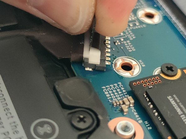 RAM Replacement on Dell Latitude 5520 and 5530, Unplug the Battery: crwdns2935265:03crwdnd2935265:02crwdnd2935265:03crwdne2935265:0