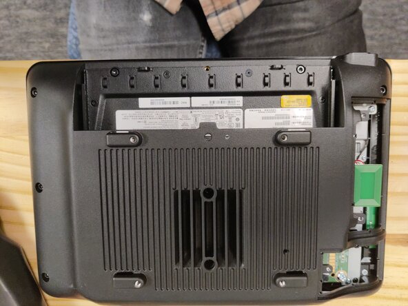 MICROS Compact Workstation 3 (310) Hard Drive Replacement, Remove Rear Cover: crwdns2935265:02crwdnd2935265:02crwdnd2935265:03crwdne2935265:0