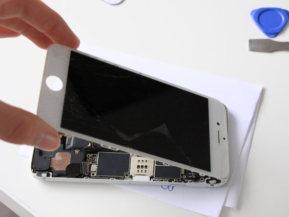 iPhone 6 Teardown, Remove the screen: crwdns2935265:03crwdnd2935265:03crwdnd2935265:03crwdne2935265:0