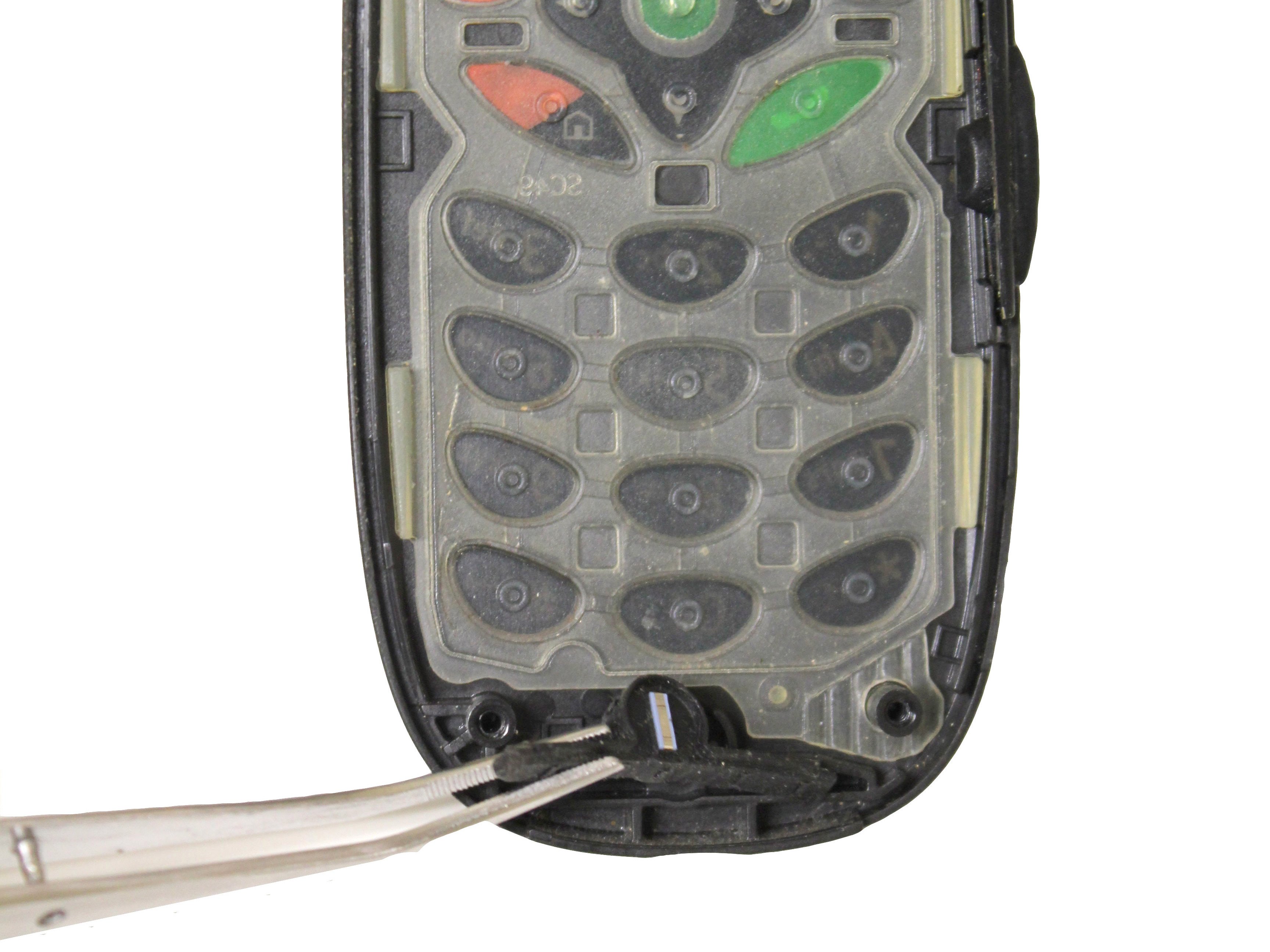Motorola i710 マイクの交換 - iFixit 修理ガイド