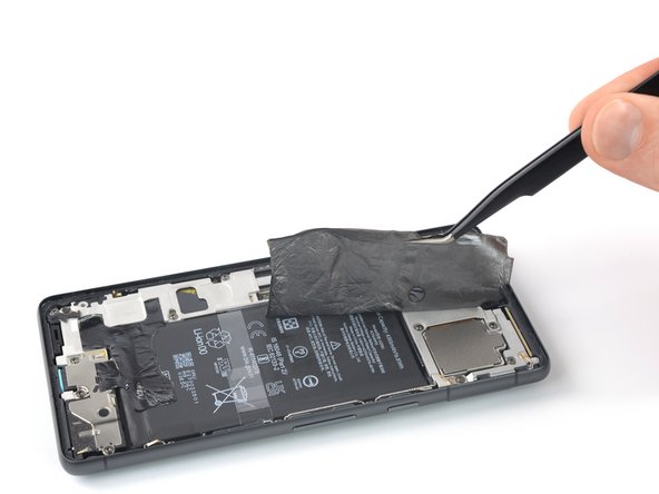 Google Pixel 7 Graphite Foils Replacement, Peel off the upper graphite foil: stap 0, afbeelding 2 van 3