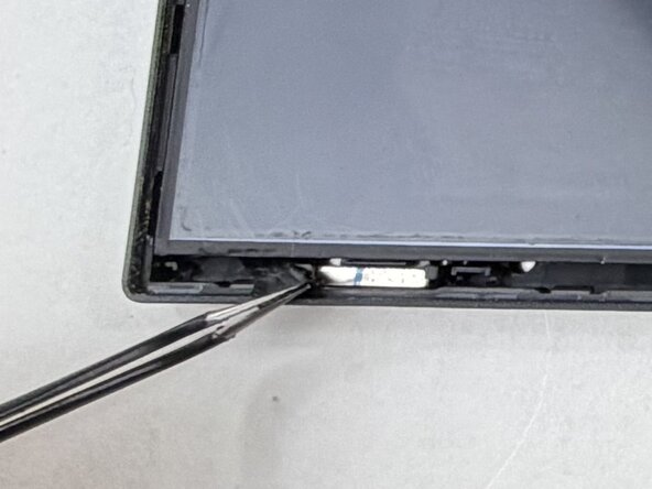 Asus Chromebook C425TA-DH384 Display Replacement: step 5, image 1 of 2