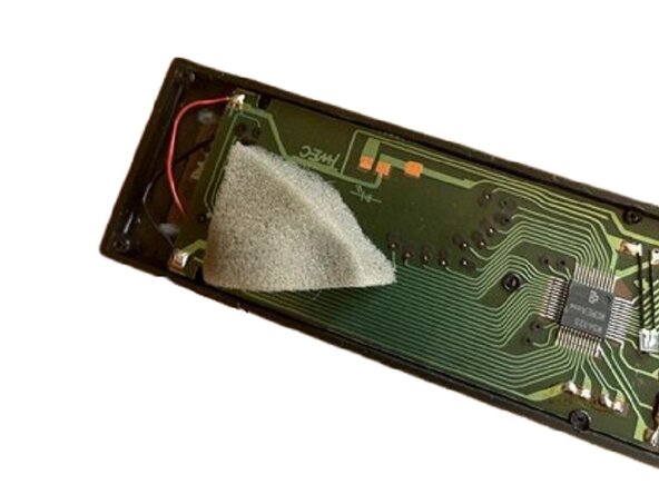 Calculator, Screen reattachment and battery replacement, An extra step for futureproofing!: crwdns2935265:03crwdnd2935265:02crwdnd2935265:03crwdne2935265:0