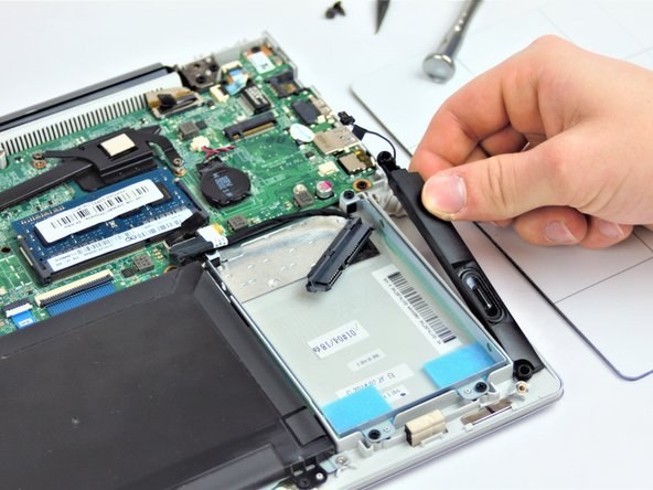 Lenovo IdeaPad U430 Touch Speaker Replacement: crwdns2935265:06crwdnd2935265:02crwdnd2935265:02crwdne2935265:0