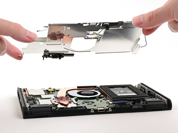 Nintendo Switch 2 Microphone Replacement, Remove the shield plate: crwdns2935265:032crwdnd2935265:02crwdnd2935265:02crwdne2935265:0