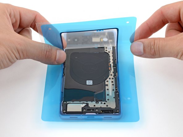 How to Apply Rear Cover Adhesive in Your Google Pixel 7a: crwdns2935265:08crwdnd2935265:02crwdnd2935265:03crwdne2935265:0