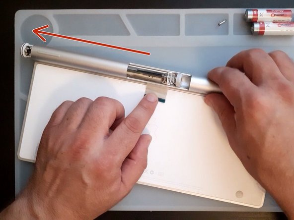 How to Repair Apple Wireless Keyboard A1314 - Doesn't Turn On, Logic Board Removal Part 1: step 4, image 3 of 3