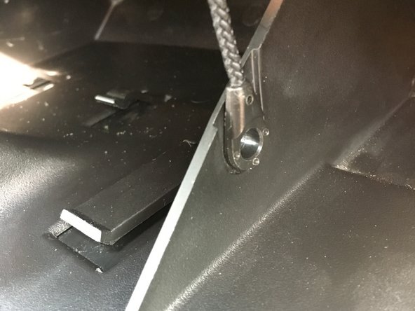 2000-2007 Chevrolet Monte Carlo Passenger Side Blend Door Actuator Replacement, Right Glove Compartment Door Support Cable: step 11, image 3 of 3