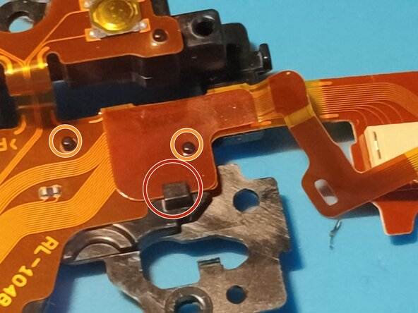 Sony A7 II Top Flex Cable replacement, Removing the protective film: crwdns2935265:041crwdnd2935265:01crwdnd2935265:03crwdne2935265:0