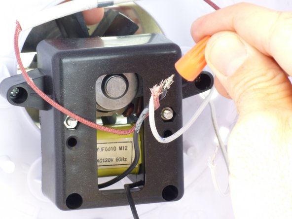 How to rewire a Nostalgia Electrics PCM805: crwdns2935265:04crwdnd2935265:02crwdnd2935265:03crwdne2935265:0