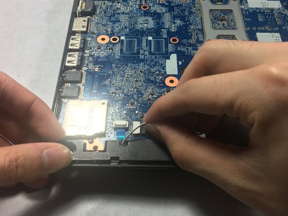 HP Pavilion g4-1117dx Speaker Replacement, Speaker: crwdns2935265:011crwdnd2935265:02crwdnd2935265:02crwdne2935265:0