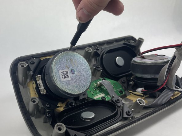 Polk Omni S2 Right Radiator Replacement: crwdns2935265:06crwdnd2935265:02crwdnd2935265:03crwdne2935265:0