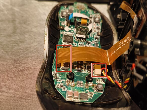 Logitech MX Air Battery Replacement, Disconnect the cables: crwdns2935265:04crwdnd2935265:01crwdnd2935265:03crwdne2935265:0