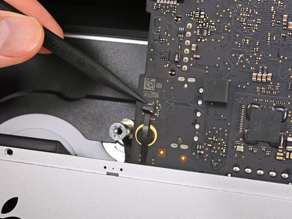 iMac Intel 21.5" Retina 4K Display (2017) RAM Replacement: crwdns2935265:057crwdnd2935265:02crwdnd2935265:03crwdne2935265:0