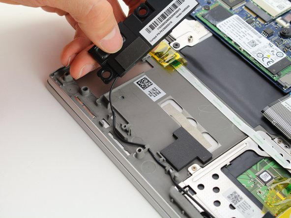 Lenovo Yoga 730-13IKB Speaker Replacement, Speaker: crwdns2935265:07crwdnd2935265:02crwdnd2935265:02crwdne2935265:0