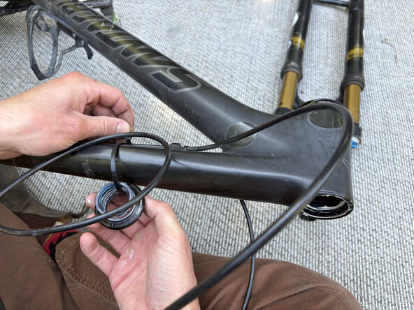 Fox32 Mountain Bike Front Air Suspension Fork Seal and Oil Replacement: étape 18, image 2 de 3