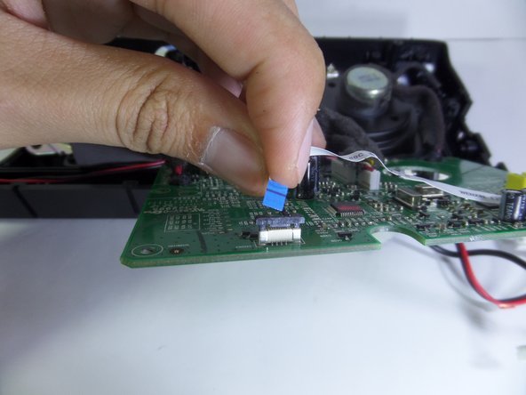 Logitech UE Boombox Speaker Replacement: crwdns2935265:022crwdnd2935265:03crwdnd2935265:03crwdne2935265:0