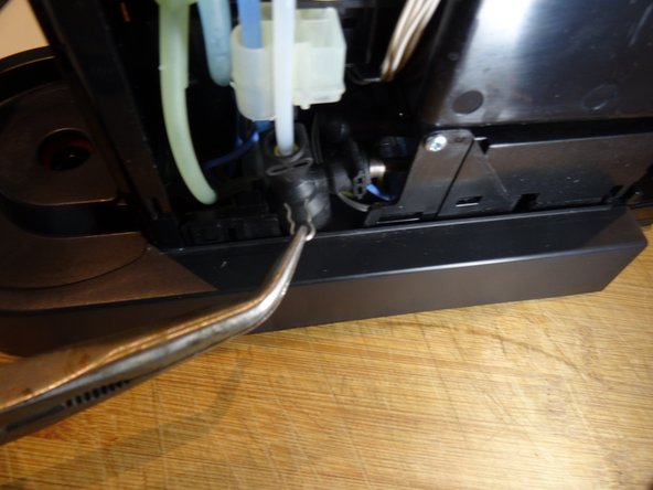 Replacing the Nespresso CitiZ pressure relief valve: crwdns2935265:011crwdnd2935265:02crwdnd2935265:03crwdne2935265:0