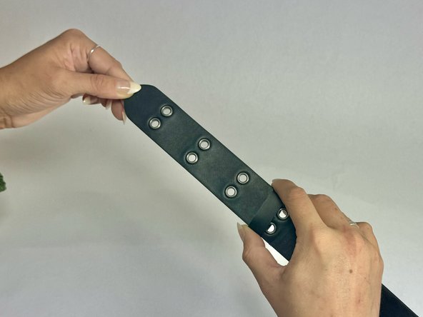 Belt Loop Keeper Replacement: crwdns2935265:06crwdnd2935265:03crwdnd2935265:03crwdne2935265:0