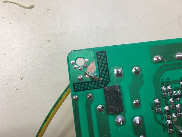How to build a display using a iMac: step 3, image 3 of 3