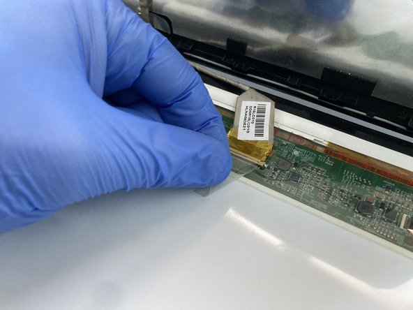 HP Pavilion G6  Screen Replacement, Disconnect the screen connector: crwdns2935265:05crwdnd2935265:02crwdnd2935265:03crwdne2935265:0