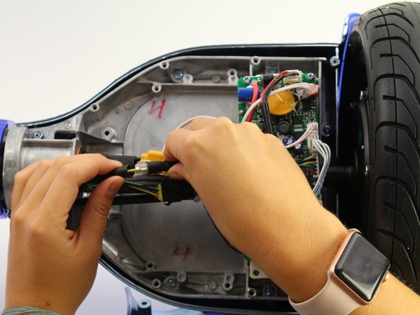 Hover-1 Titan Wheel and Motor Replacement: crwdns2935265:06crwdnd2935265:03crwdnd2935265:03crwdne2935265:0