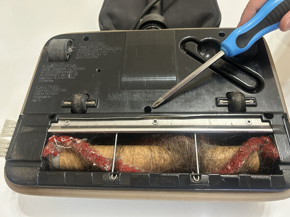 Oreck XL U4120H2 Beater Bar/Agitator and Belt Replacement, Beater Bar/Agitator and Belt: crwdns2935265:01crwdnd2935265:03crwdnd2935265:03crwdne2935265:0