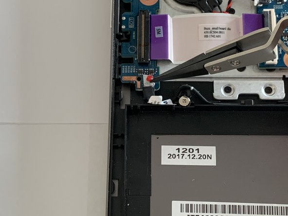 Acer Spin 5 SP515-51GN-807G Side Port and Button Replacement, Side Ports and Buttons: crwdns2935265:09crwdnd2935265:02crwdnd2935265:03crwdne2935265:0