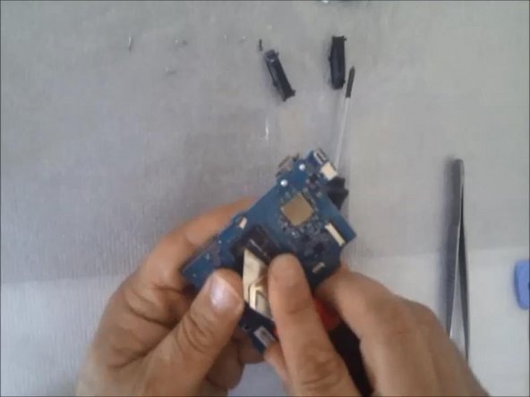 How to fix the PSP E1000 psp e1000 WHITE SCREEN: crwdns2935265:08crwdnd2935265:02crwdnd2935265:03crwdne2935265:0