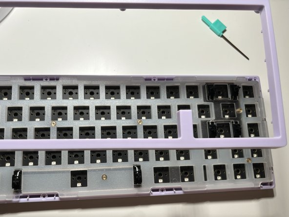 KBD67 Lite R4 Keyboard Keys Replacement, Remove case (unscrew from back): crwdns2935265:03crwdnd2935265:02crwdnd2935265:03crwdne2935265:0