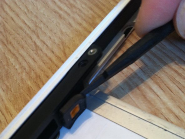 MacBook Unibody Model A1342 Upper Case Replacement: crwdns2935265:041crwdnd2935265:03crwdnd2935265:03crwdne2935265:0