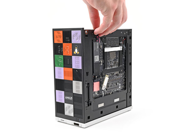 Framework Desktop Mainboard Replacement, Reposition the Desktop: Schritt 40, Bild 2 von 3