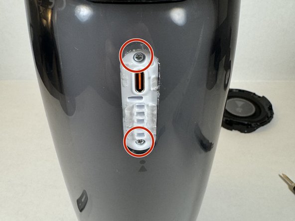 JBL Pulse 4 Charging Port Replacement: crwdns2935265:03crwdnd2935265:02crwdnd2935265:03crwdne2935265:0