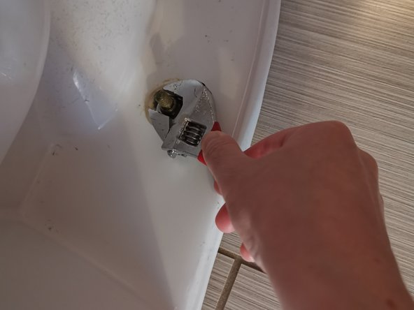 How to Unclog a Toilet Drainpipe: crwdns2935265:05crwdnd2935265:03crwdnd2935265:03crwdne2935265:0