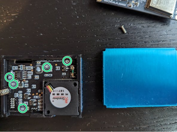 Disassembling Qingping Air Monitor Lite CGDN1, Dismanteling the PM sensor: crwdns2935265:07crwdnd2935265:02crwdnd2935265:03crwdne2935265:0