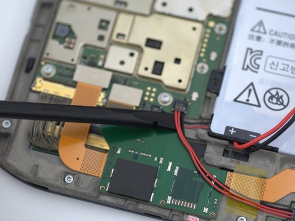 Motorola Xoom 2 Battery Replacement: step 7, image 2 of 3