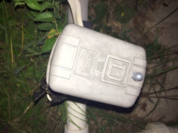 Well Pump  Pressure Switch Replacement: crwdns2935265:07crwdnd2935265:02crwdnd2935265:02crwdne2935265:0