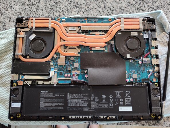 Asus TUF Gaming A15 FA506QM Back Cover Replacement: crwdns2935265:04crwdnd2935265:01crwdnd2935265:03crwdne2935265:0