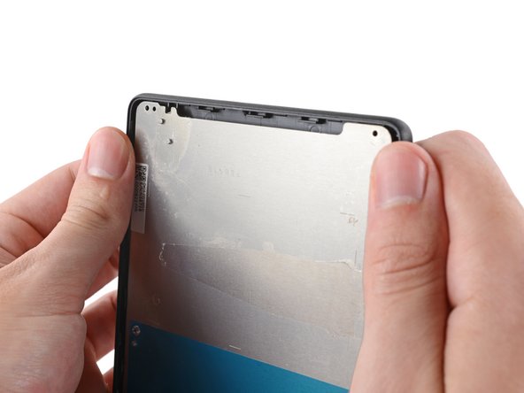 Kobo Clara BW (N365) Screen Replacement, Separate the adhesive: crwdns2935265:047crwdnd2935265:02crwdnd2935265:03crwdne2935265:0